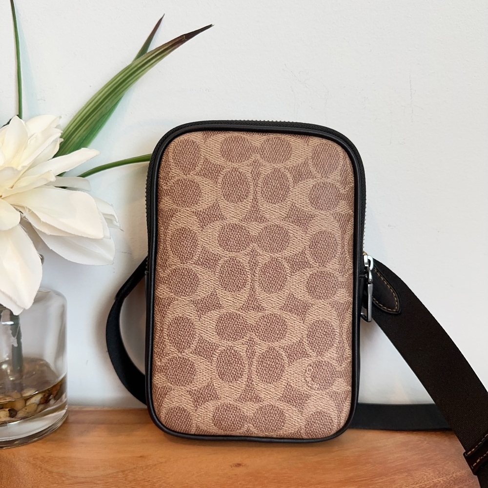 Coach Aden Crossbody Bag In‎ Signature Canvas